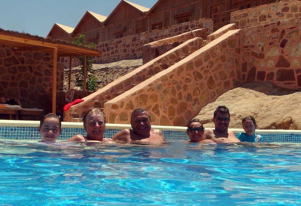 Roots Red Sea Hotel El Qoseir Buitenkant foto